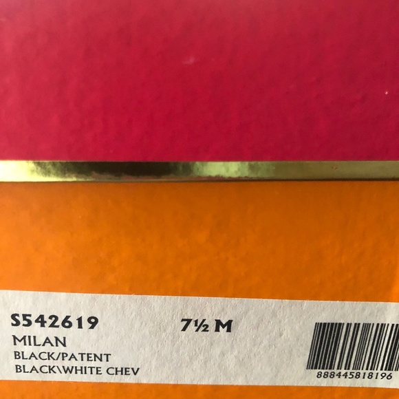 Kate Spade Black Patent shoes with black/white 2" heel. Size 7.5 M  Original box - Picture 2 of 12